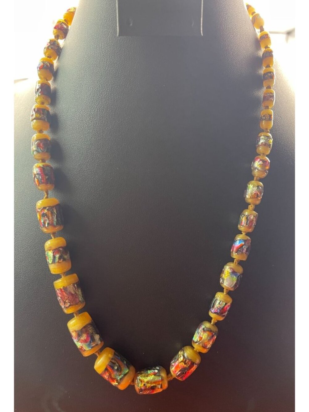 Vintage 1930s Italian Murano Yellow Glass Foil Beaded Necklace Art Nouveau Jewel - Picture 10 of 16